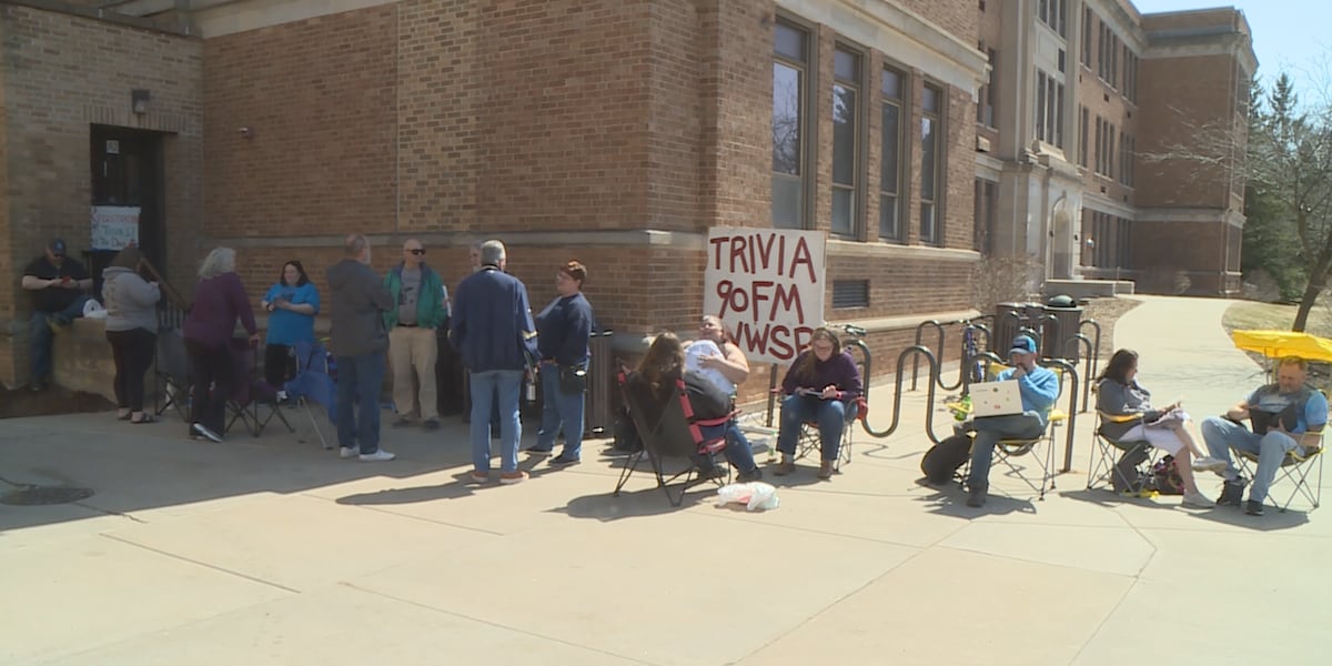 Registration opens for world’s largest trivia contest in Stevens Point