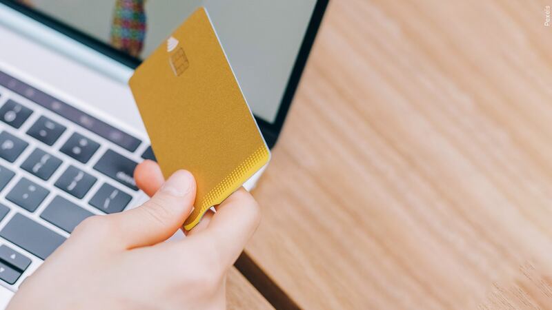 Online scams amp up during the holiday shopping season.